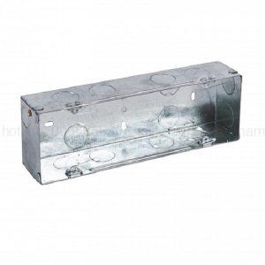 Đế âm chữ nhật kim loại Legrand 8M 689038
