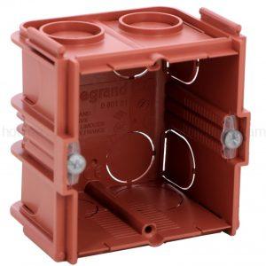 Đế âm vuông nhựa Legrand 2M 080151