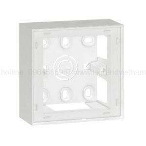 Đế nổi vuông Legrand 2M 572390
