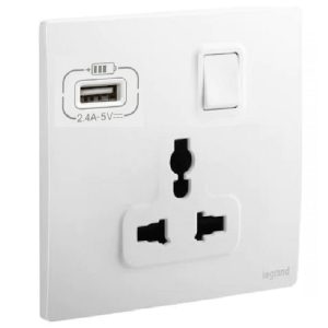 Ổ cắm đa năng kèm USB sạc Mallia Senses 281121MW
