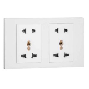 Trang chủ 75 Ổ cắm đôi 5 chấu 16A Obria MEC31052WH
