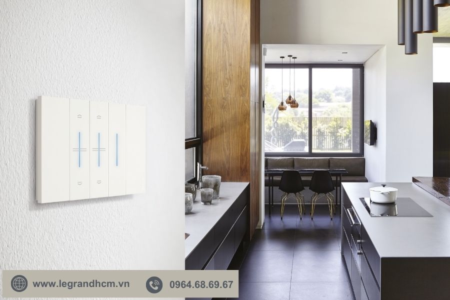 Công tắc Ổ cắm Living Now Bticino cao cấp màu trắng