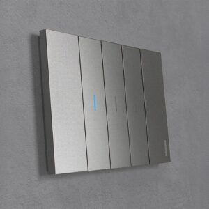 Công tắc nhấn nhả Living Now màu Silver KA4803KS thiết kế sang trọng